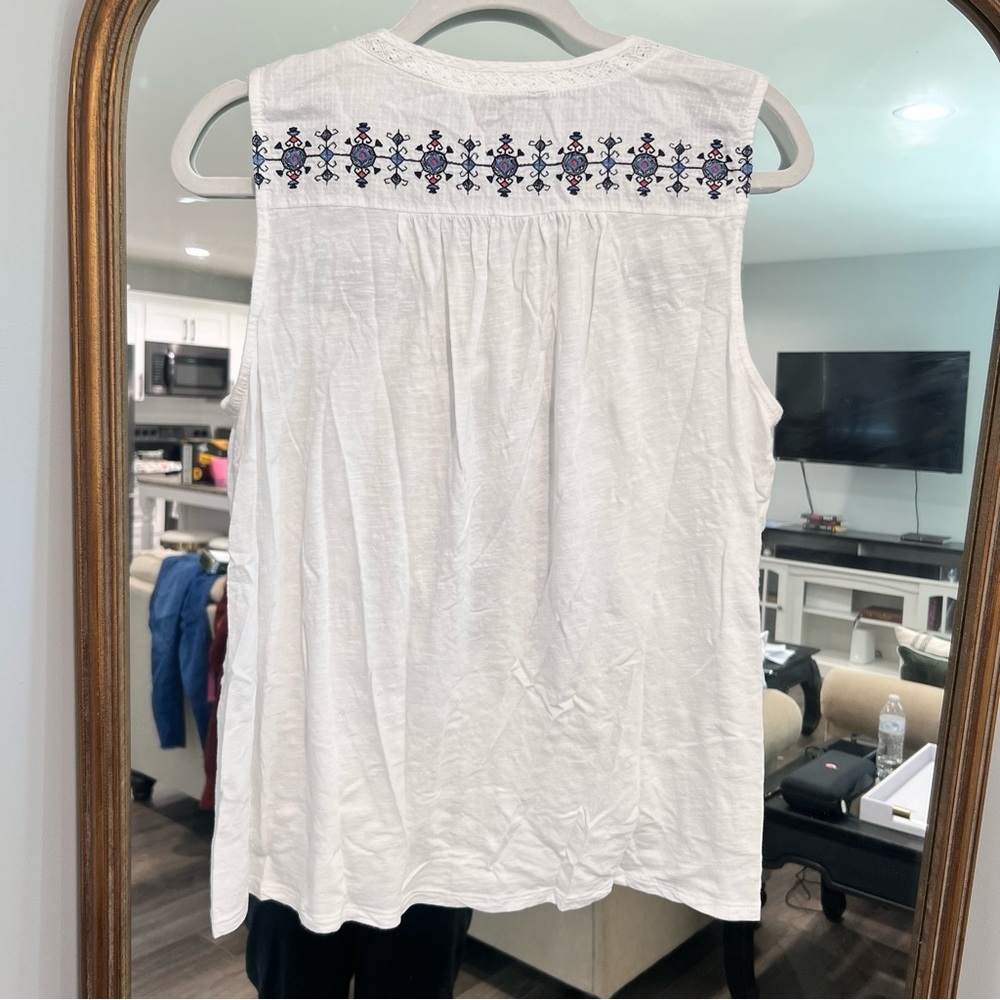 Lucky Brand Women’s Flowy Tank, White and Blue, Size XL - Picture 6 of 6